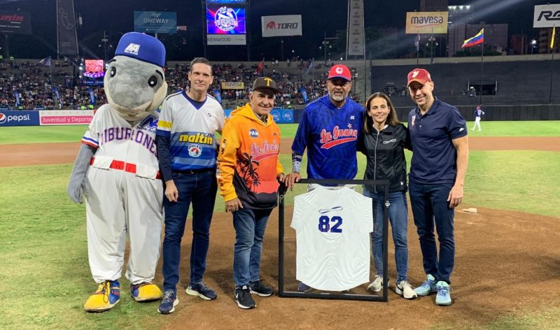 Tiburones de La Guaira se quedó con la Copa Empresas Polar