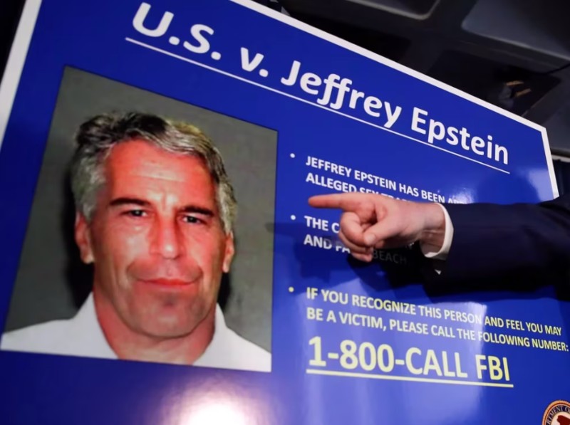 ¿Quién fue y de qué se acusó a Jeffrey Epstein?