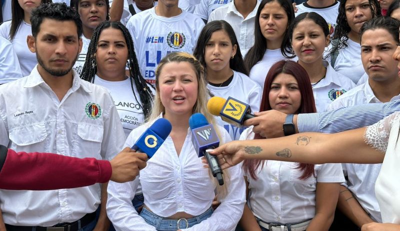 Juventud de AD rechaza políticas “electoreras” de Maduro