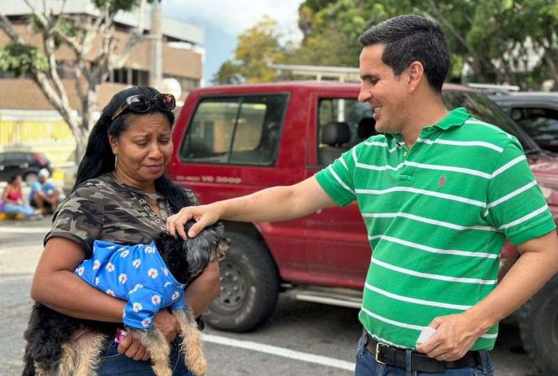 Luis Aguilar: Nosotros hacemos política de altura, en la calle con los vecinos