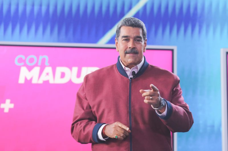 Maduro a EEUU: Levanten las sanciones y los migrantes volverán a Venezuela