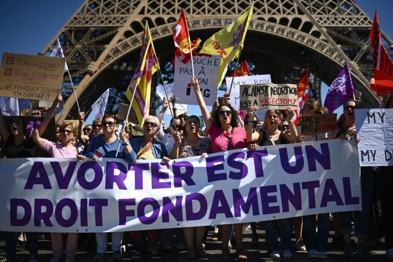 El aborto en Francia es ahora un derecho constitucional