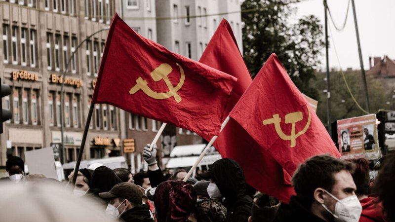 En Florida enseñarán historia del comunismo desde primaria