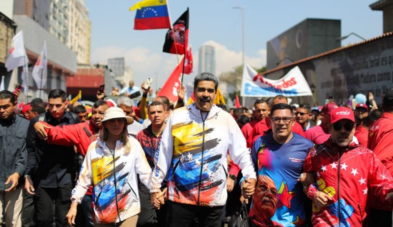 Lo que dijo Maduro al inscribirse en el CNE este 25Mar