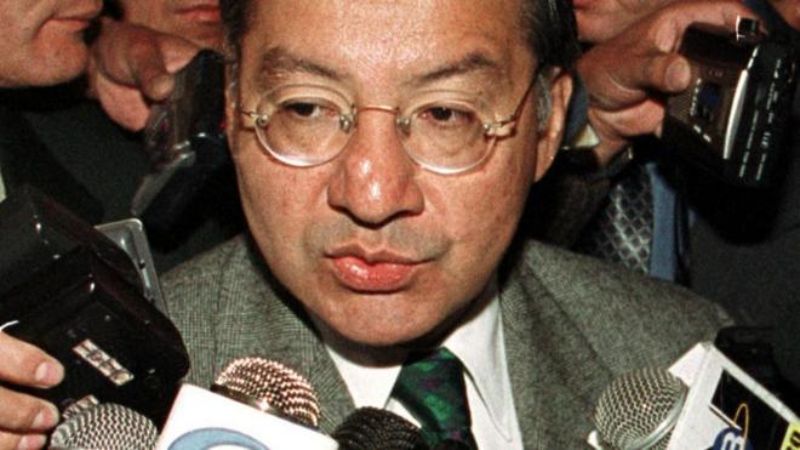 Exembajador de EEUU se declara culpable de espionaje a favor de Cuba