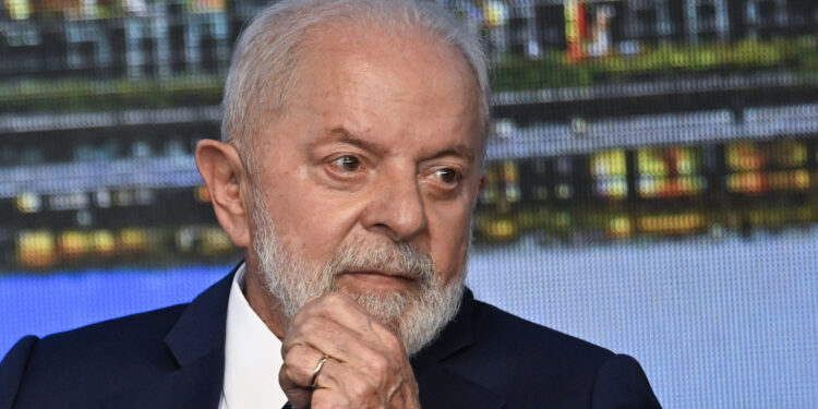 Lula preocupado por bloqueo a candidatura de Corina Yoris
