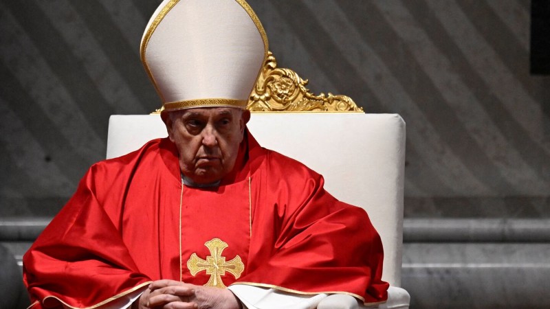 Papa Francisco suspendió su participación en el Vía Crucis