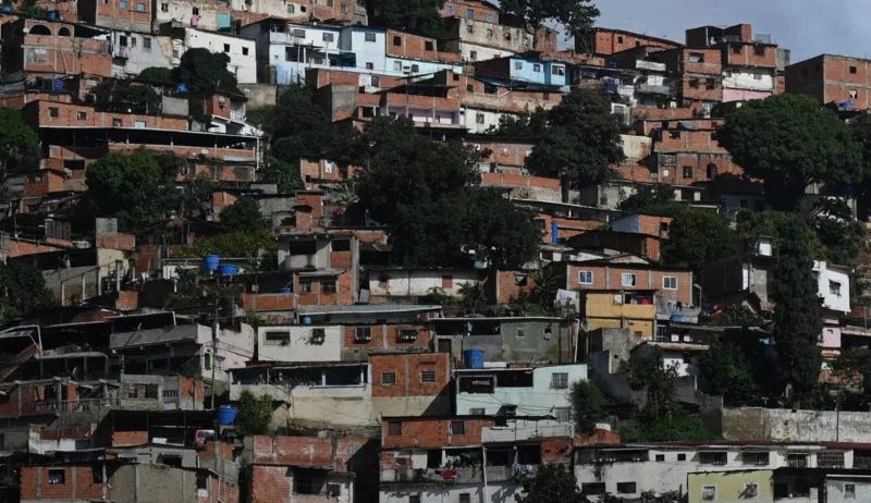 Más del 50% de los venezolanos vive en "pobreza multidimensional"