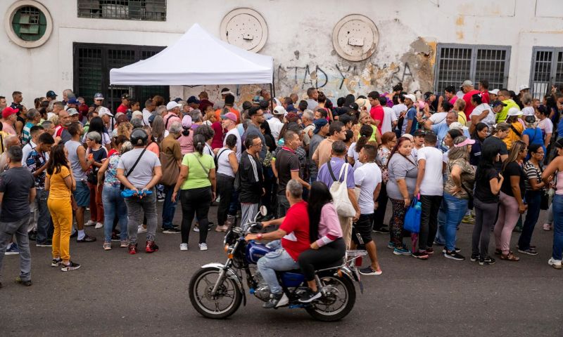 Piden una “gran coalición nacional” para movilizar a votantes