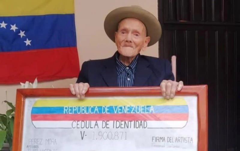 Falleció el hombre más longevo del mundo: Juan Vicente Pérez Mora