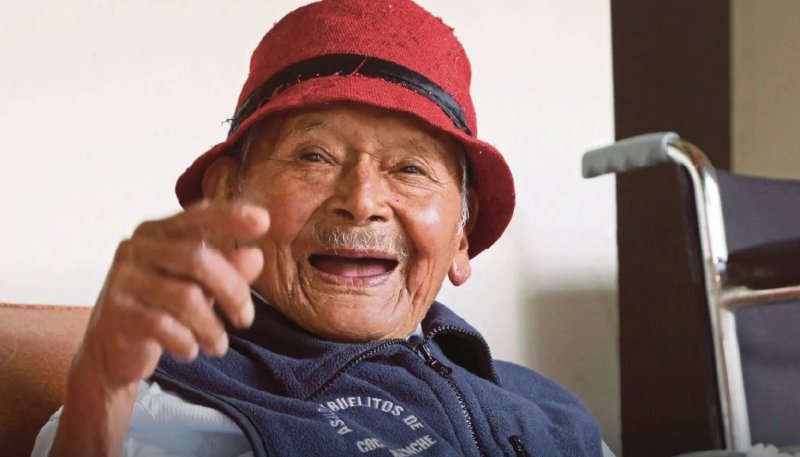 Un peruano de 124 años que busca el Récord Guinness