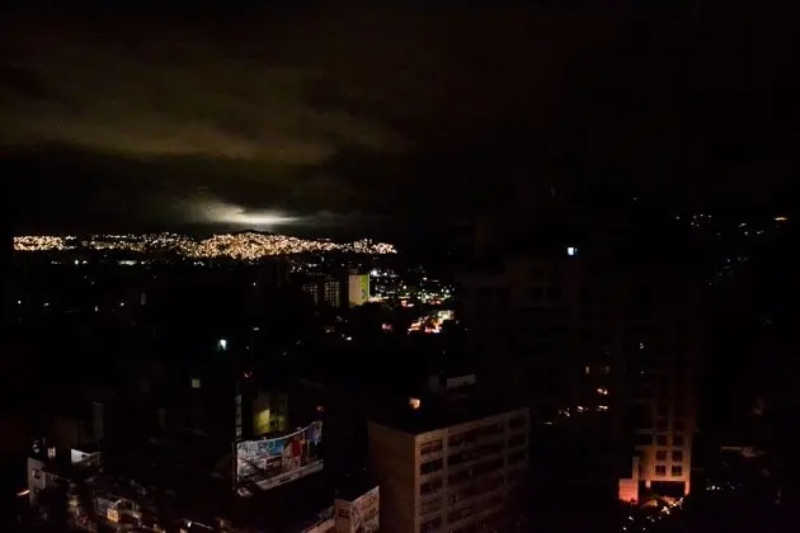 Alcalde de Maracaibo pide a Reverol resolver la crisis eléctrica
