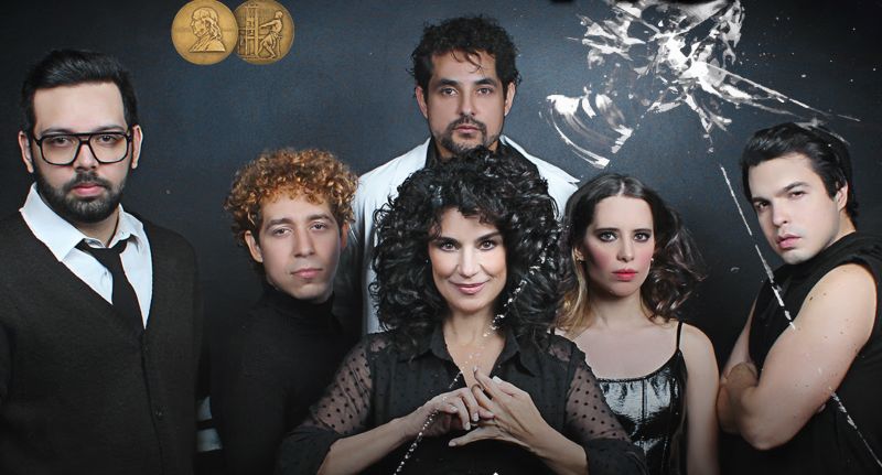 Casi Normal celebra a una madre única de Broadway