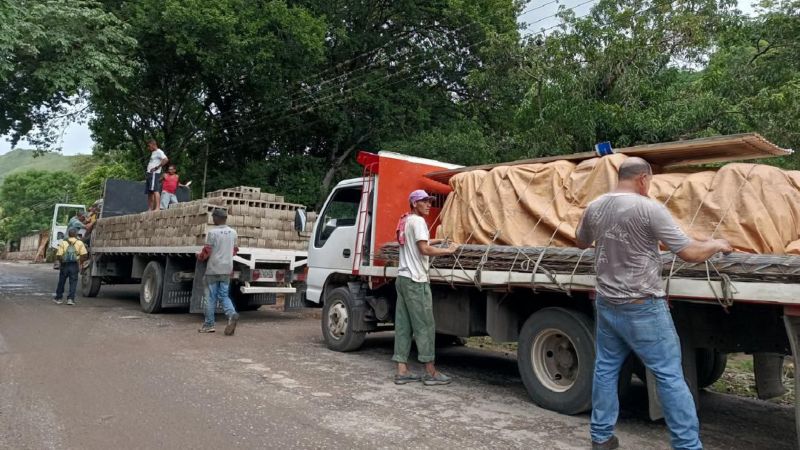 Bertucci activó reconstrucción de hogares afectados en Cumanacoa