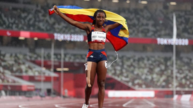 Lisbeli Vera ganó medalla de plata en Paralímpicos París 2024