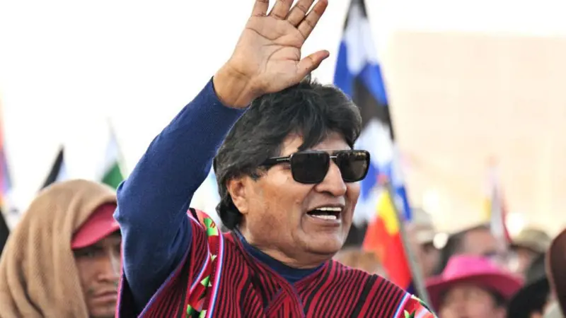 Evo Morales denunció atentado a balazos en su contra