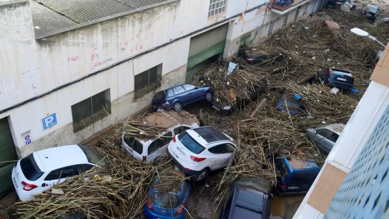 Luto en España: decenas de muertos y desaparecidos por DANA