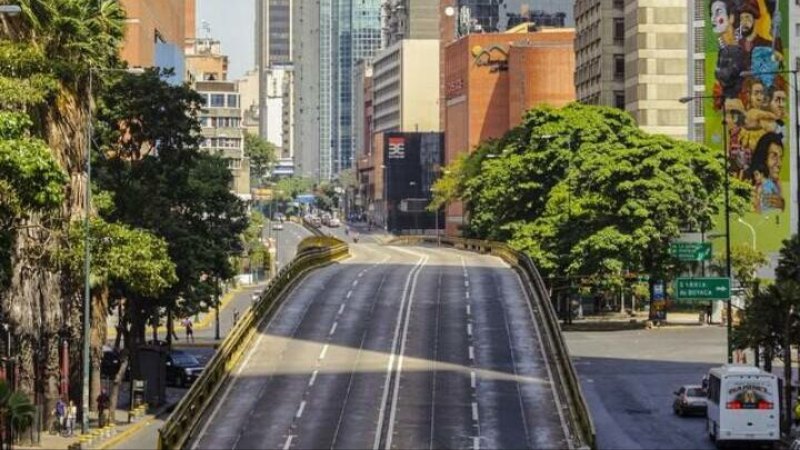 Elevado de La Candelaria fue cerrado por mantenimiento +Detalles