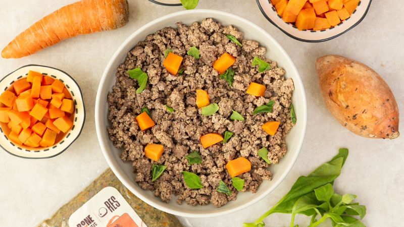 Bone Appetit revoluciona la alimentación de mascotas en Venezuela