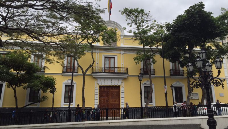 La cancillería de Venezuela, en voz del Gobierno nacional rechazó las recientes acciones entre el Gobierno de Guyana y el Comando Sur de Estados Unidos