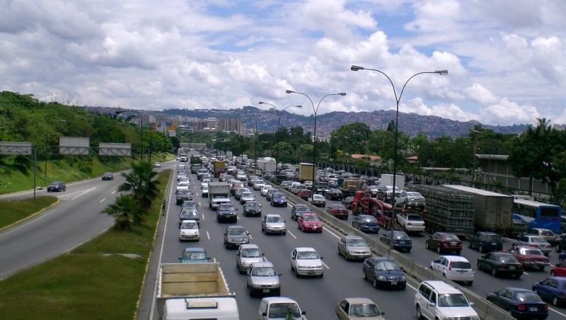 Autopista Francisco Fajardo cerrará parcialmente desde este 9Dic