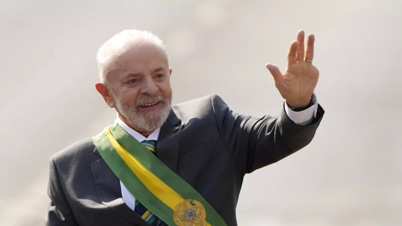 Lula Da Silva se recupera de segunda cirugía y está "lúcido"