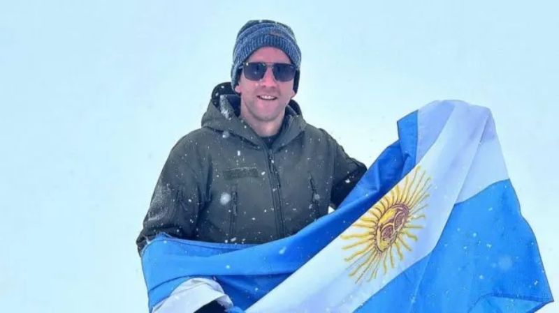Saab vincula al gendarme argentino con "actos terroristas"