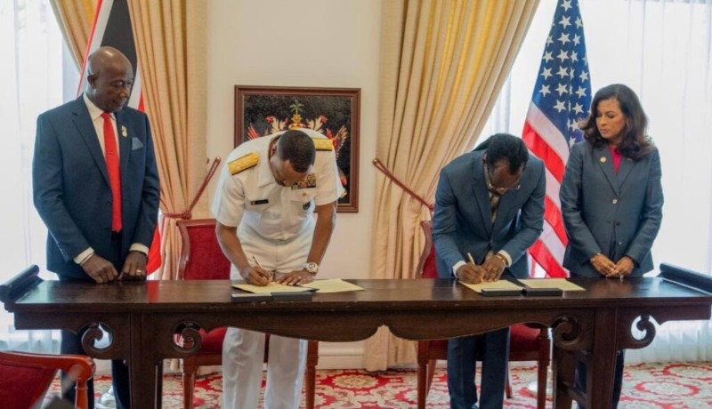 EEUU y Trinidad y Tobago firman acuerdo para enviar tropas en caso de un «conflicto» en Venezuela