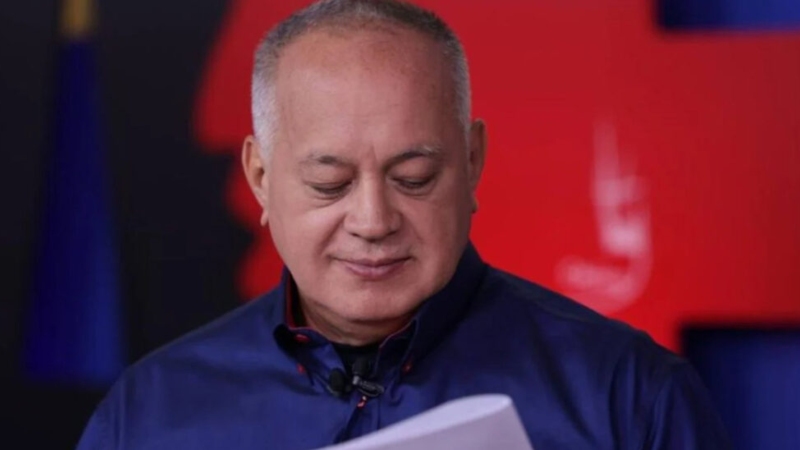 Cabello acusa al alcalde de Cabimas de montar una red de extorsión