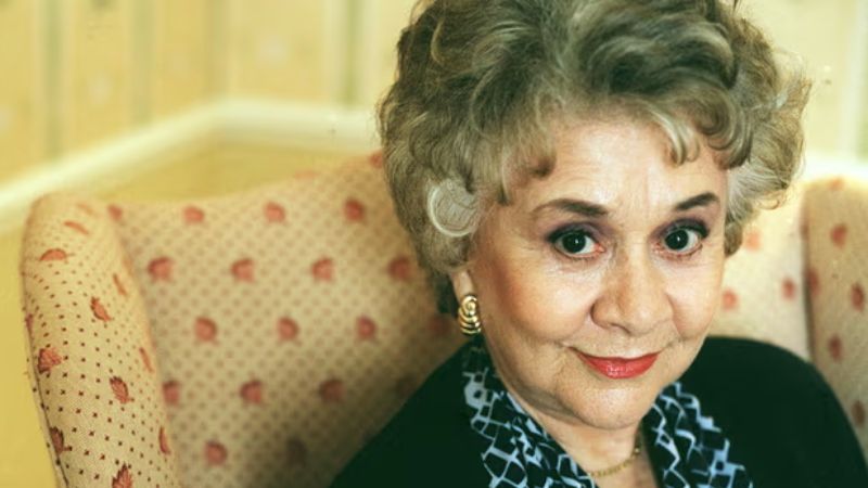 Falleció Joan Plowright, la icónica actriz de Daniel El Travieso