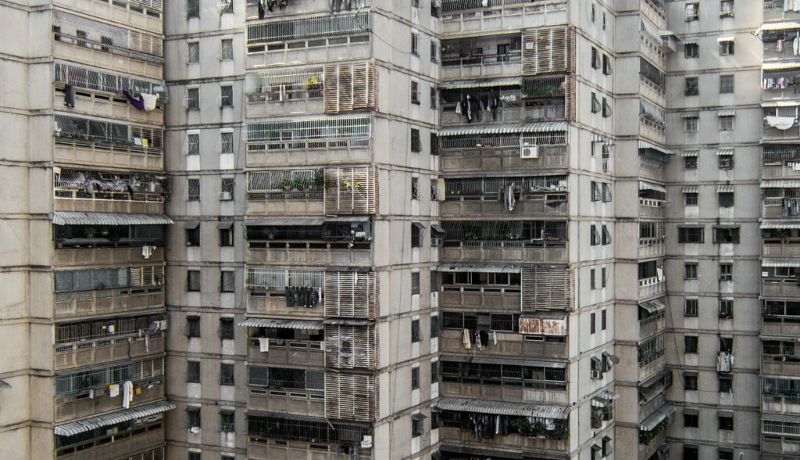 Niño de 10 años murió al caer de un piso 18 en Caracas
