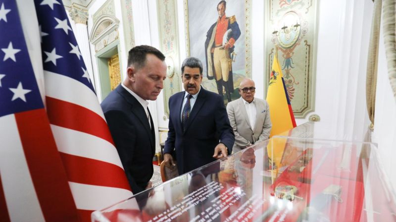Lo que dijo Maduro tras su reunión con Richard Grenell +VIDEO