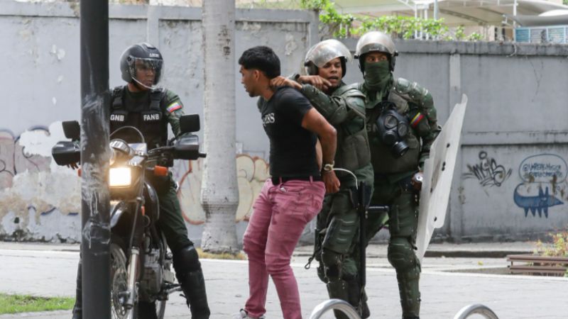 83 detenciones en 12 días de enero: abogado Rafael Narváez
