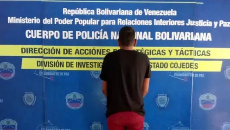 Detenido por abusar de su hijastra menor de edad: le dejó moretones en el cuello