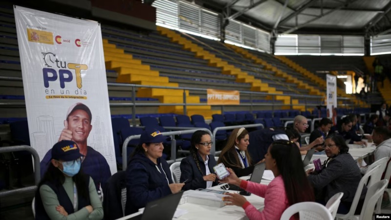 Cierran puntos de regularización de migrantes venezolanos en Colombia