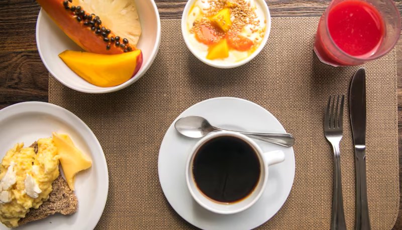 Este es el primer alimento que debes incluir en el desayuno