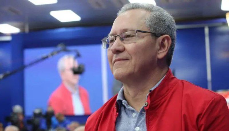 Julio León Heredia es el nuevo Ministro de Agricultura y Tierra