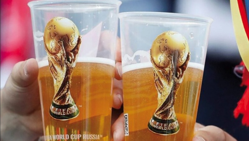 Arabia Saudita prohibirá el consumo de licor para el Mundial 2034