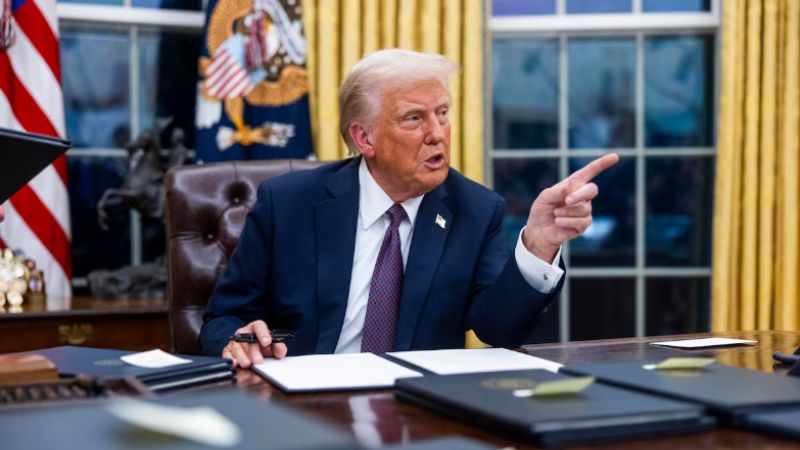 Trump: «Están haciendo lo correcto en Venezuela al aceptar deportados»