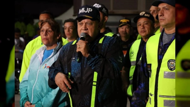Cabello aseguró que Venezuela no tiene una lista oficial de migrantes enviados a El Salvador