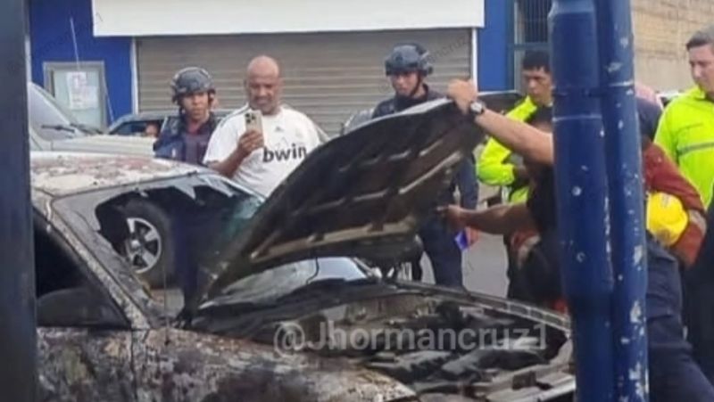 Transformador cayó sobre un vehículo en Maracaibo: una mujer resultó afectada