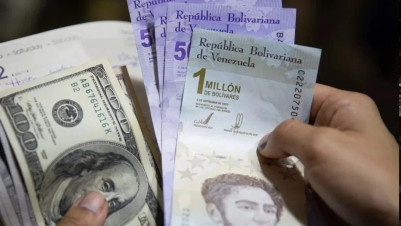 Comenzó el pago de un bono por 5.400 bolívares