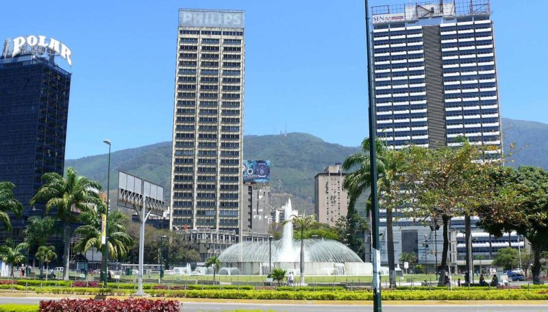 Cierran Plaza Venezuela durante semana Santa: Lo que se sabe