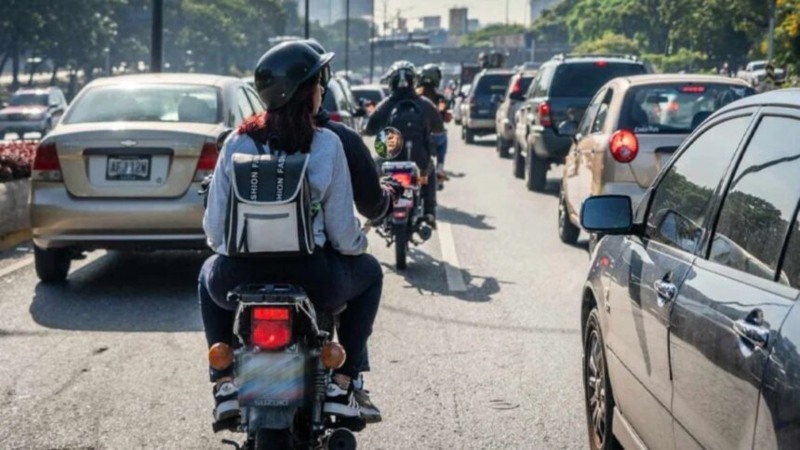 Estos son los cincos documentos que motorizados deben portar