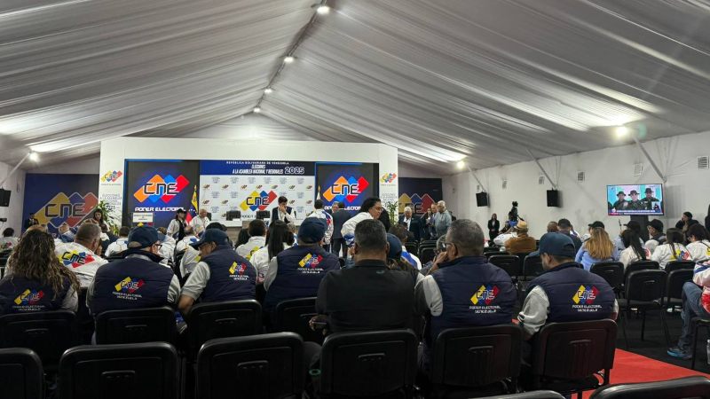 CNE: Participación en elecciones fue de 42,63%