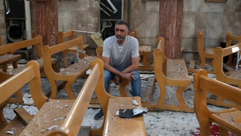 Atentado suicida en iglesia de Siria dejó 22 muertos y 63 heridos +FOTOS