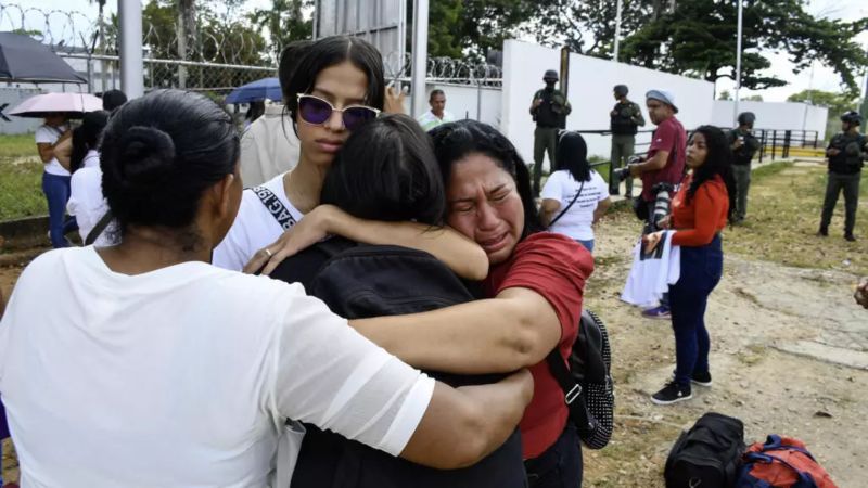 IPYS: Dieciséis periodistas permanecen detenidos en Venezuela