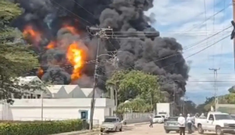 Dos fallecidos dejó incendio en fábrica de pinturas en Carabobo