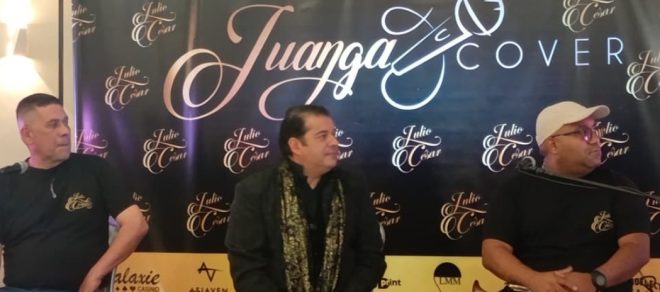 julio césar con su director musical y su arreglista