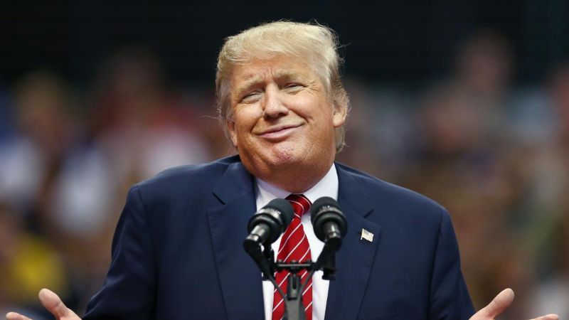 Un venezolano demandó a Trump por "arrestos ilegales" en EEUU